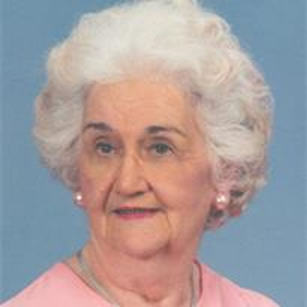 Elizabeth Pilcher Profile Photo