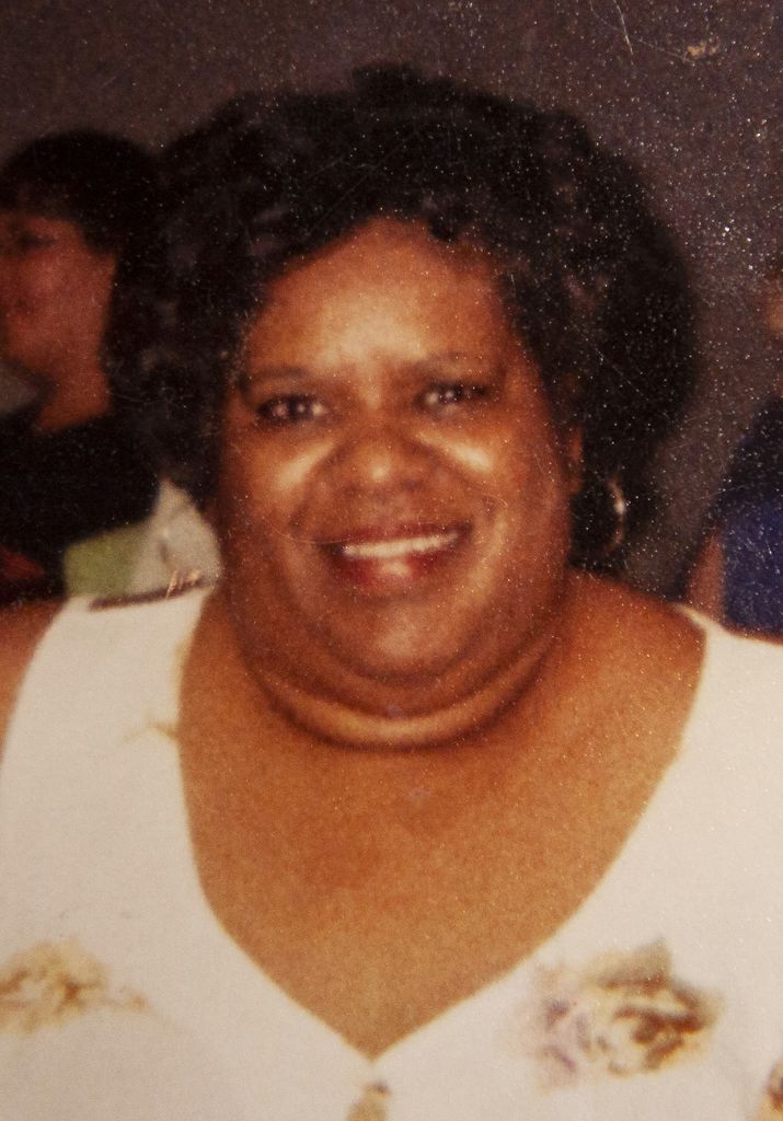 Melvanna Louise Henry