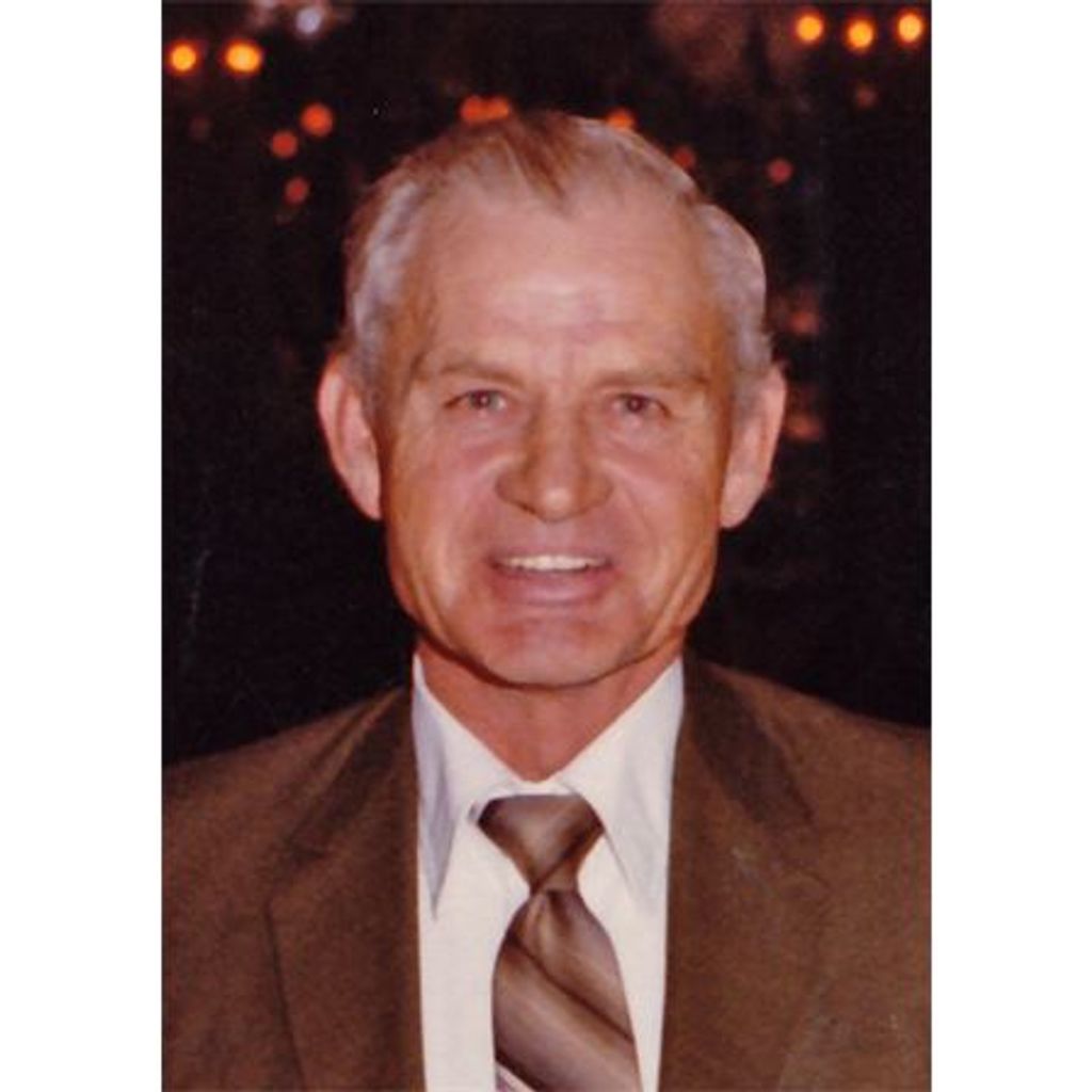 Lloyd Hull