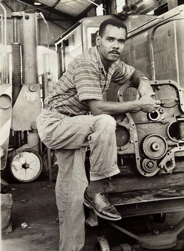 Antoine Gerard Duchatelier Sr. photo gallery thumbnail 43 of 203