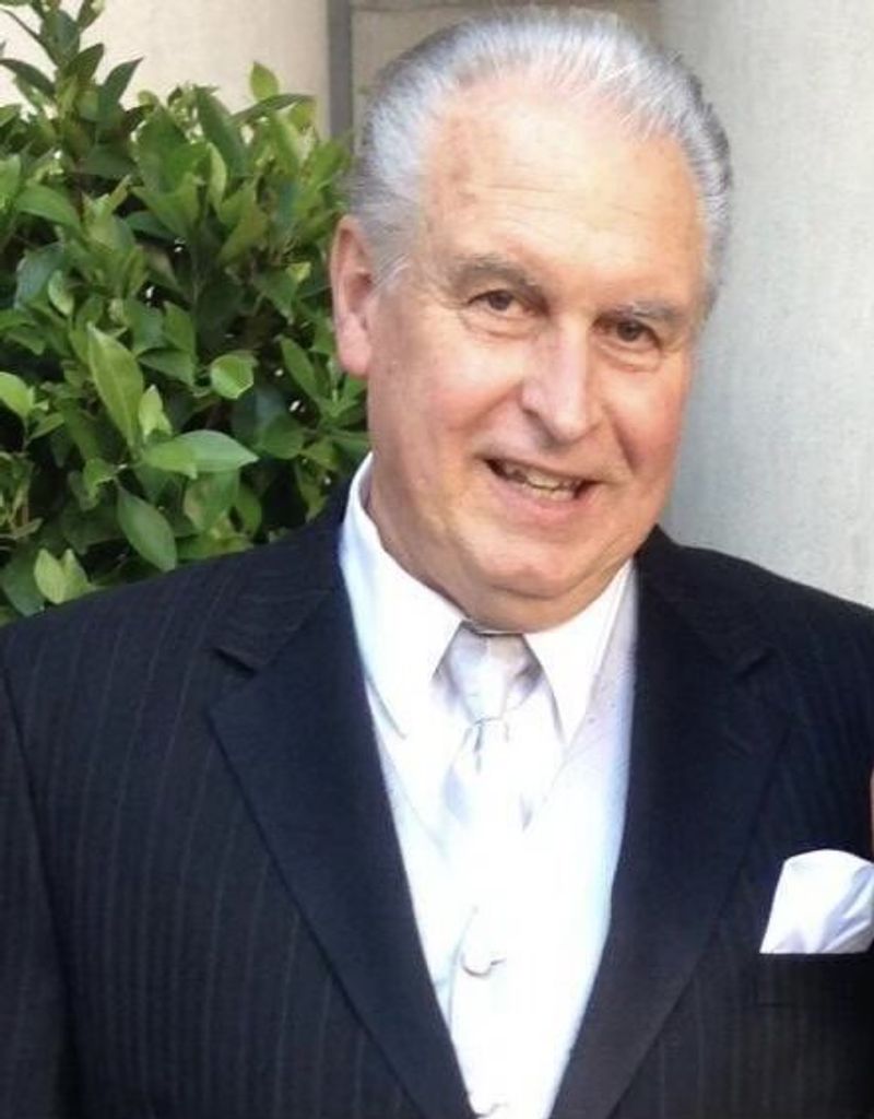 Gregory Matthews