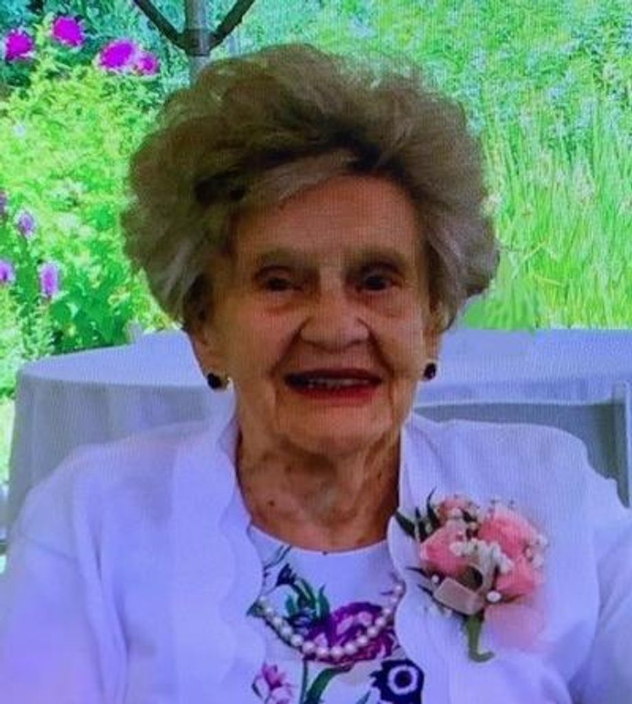 Rosalyn Westra Profile Photo