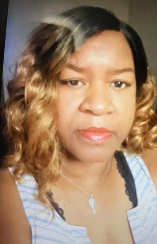 Mechell Lester-Simpson Profile Photo