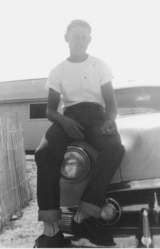 Wayne Lee Watts photo gallery thumbnail 82 of 99
