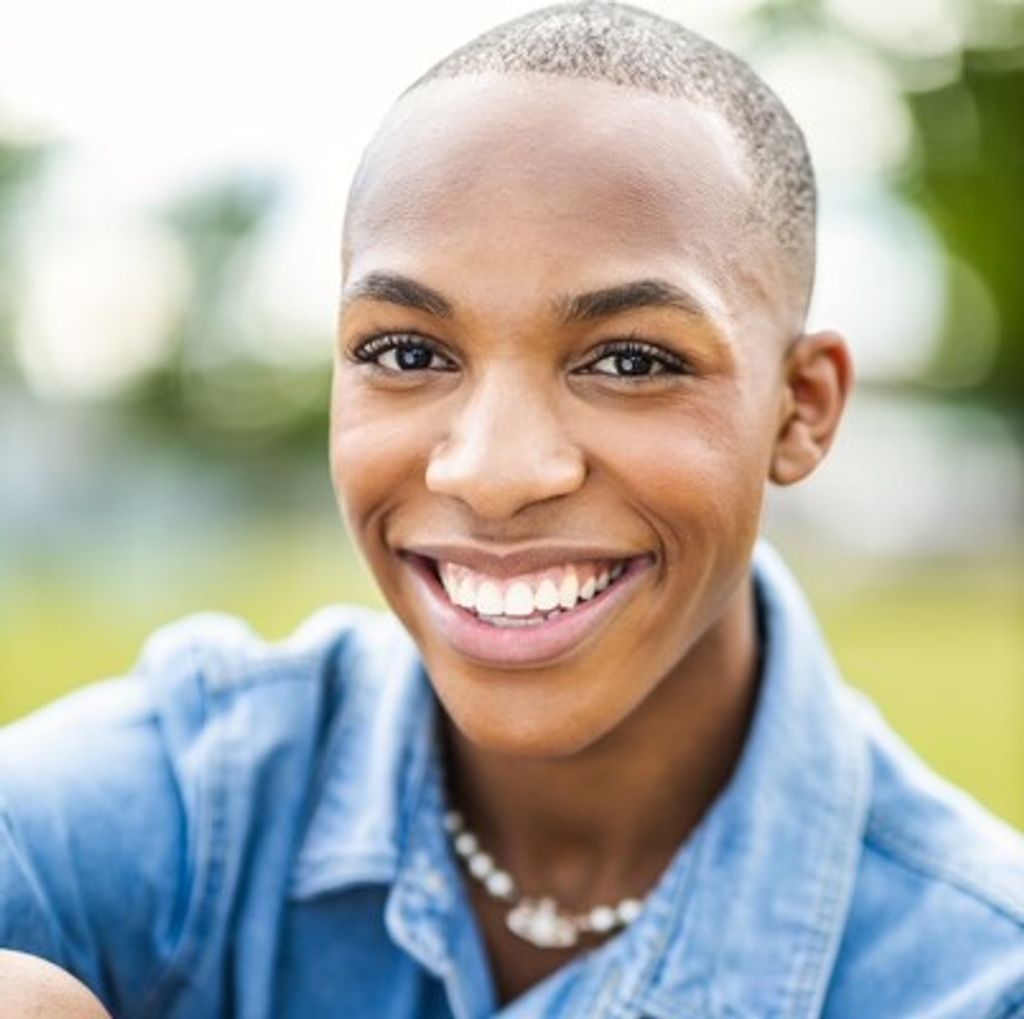 Javier Gholston Mina Profile Photo