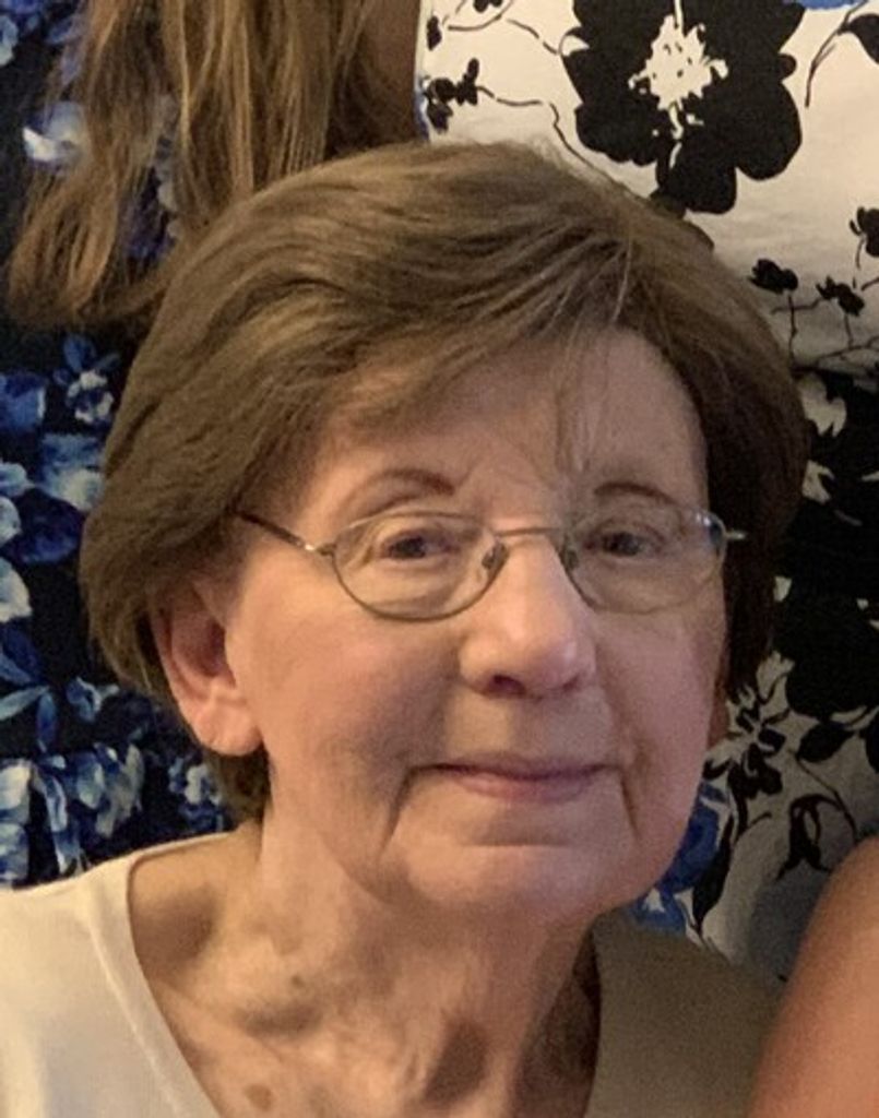 Charlotte Gambino Profile Photo