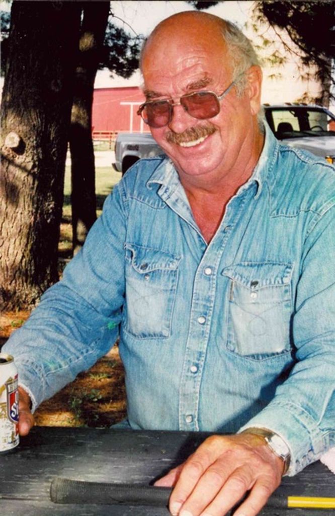 Lewis Blanford Pierce, Jr. Profile Photo