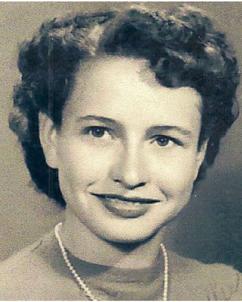 Della Faye DeCol Profile Photo