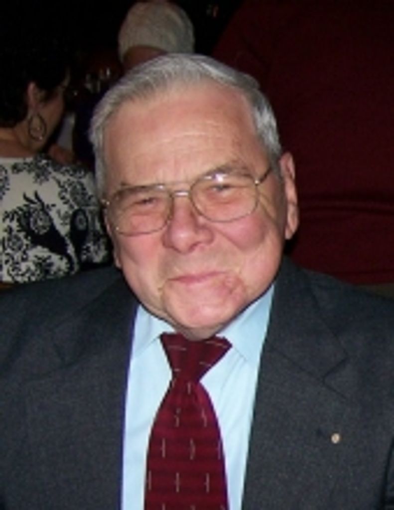 Robert E. Bussiere