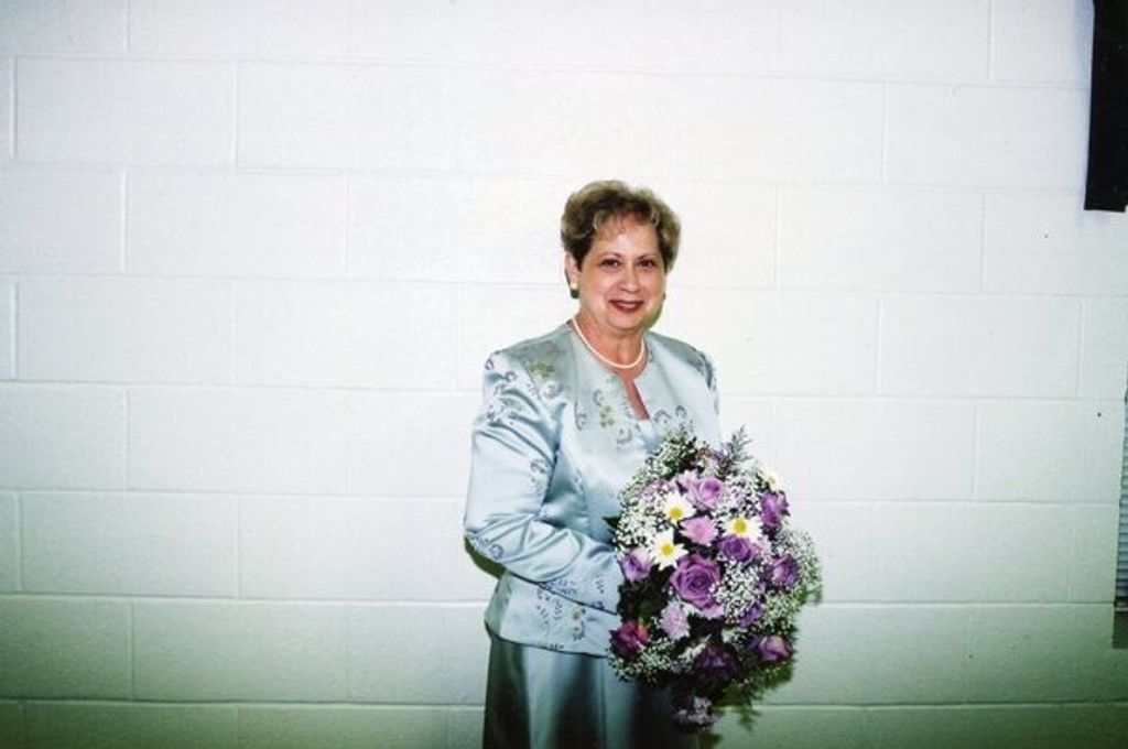 Mary Clyde Luckett Profile Photo