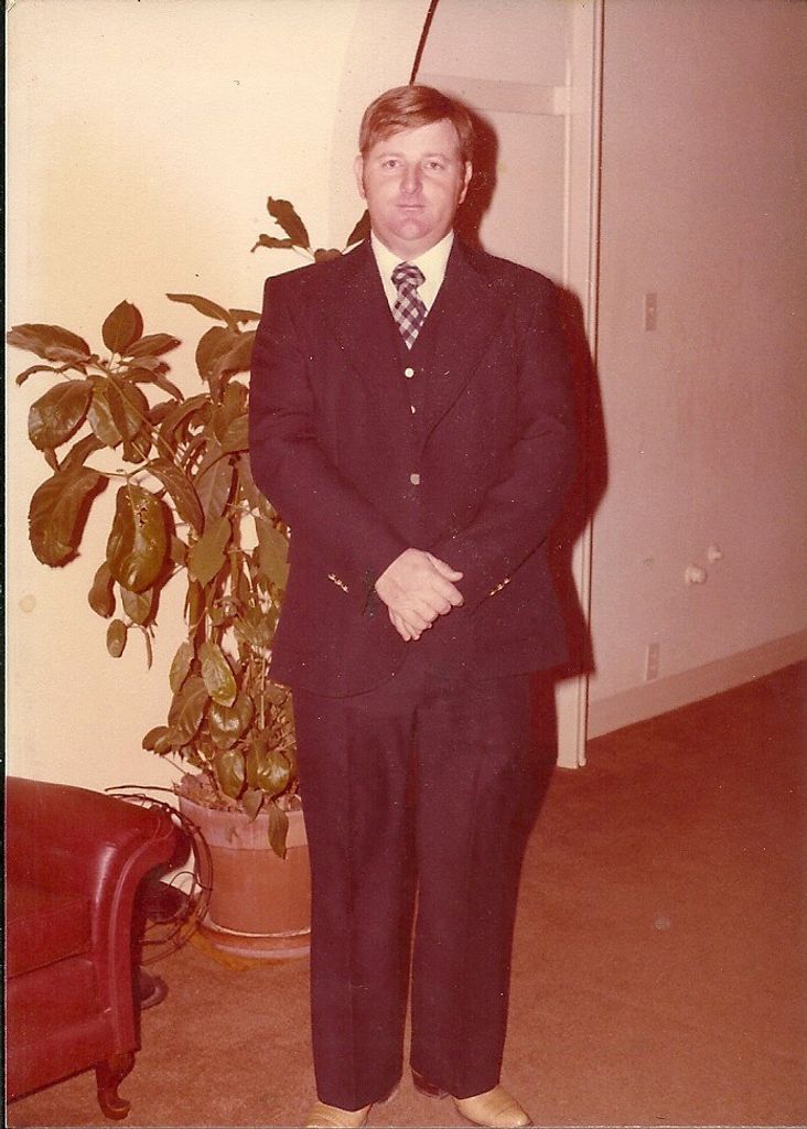 Melvin Ross Lloyd Profile Photo