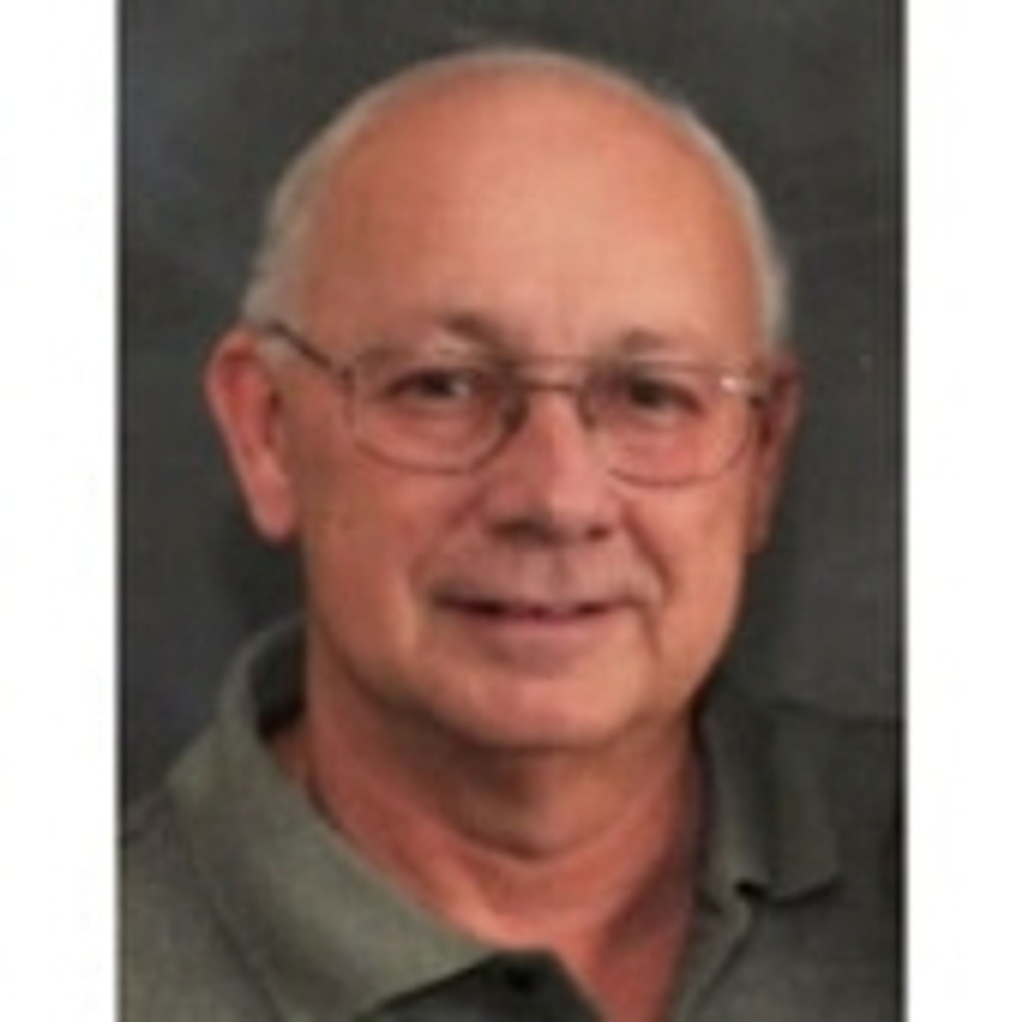 Richard L. Loberg photo gallery image 2 of 2