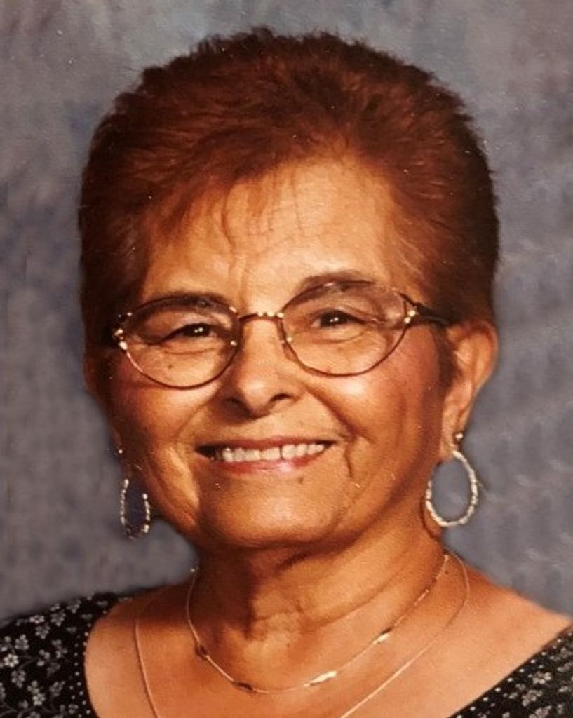 Lucy Gomez