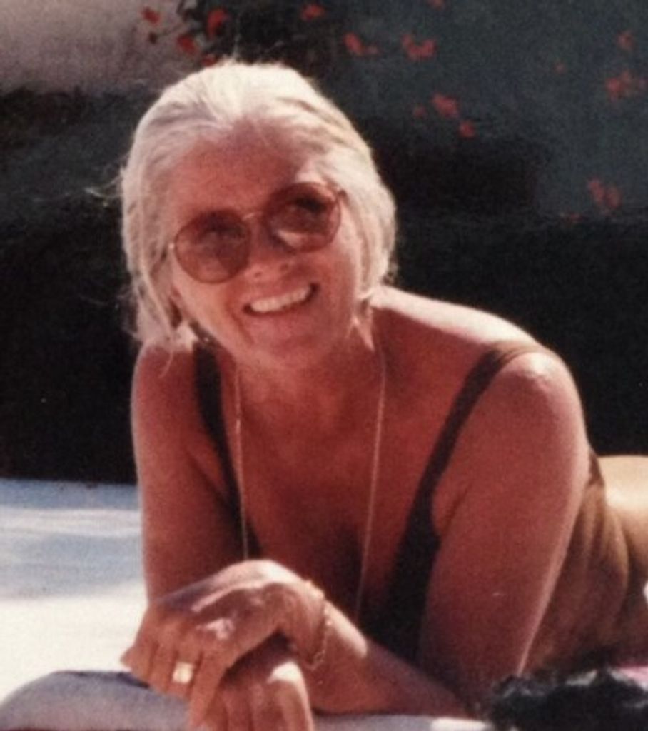 Janet Moxley Smith Profile Photo