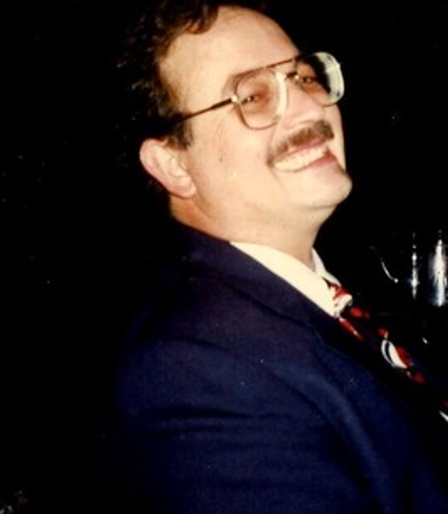 Robert Benter Profile Photo