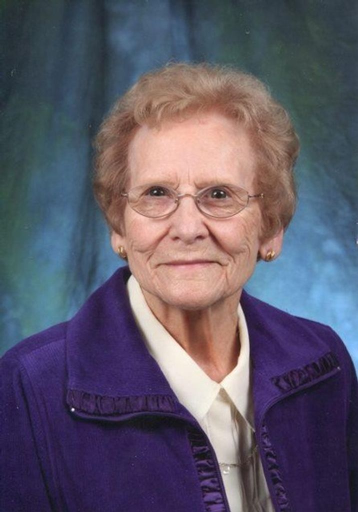C. Evelyn (Price) Hall Profile Photo