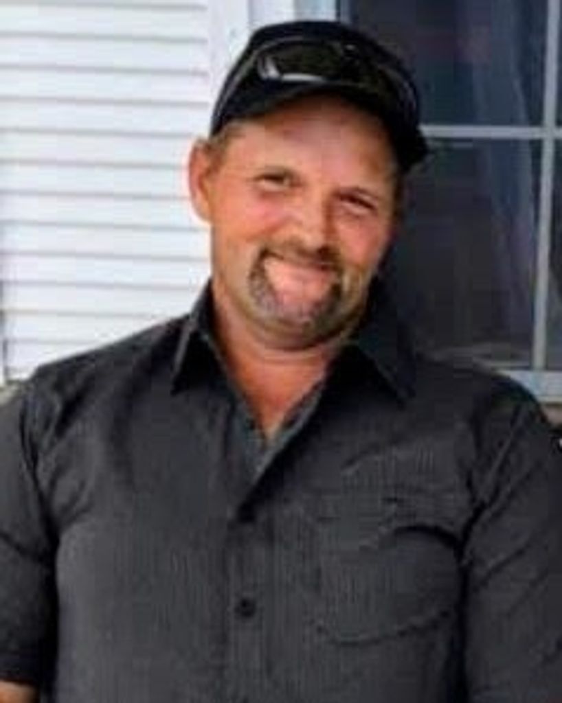 Adam Christopher Russell Profile Photo
