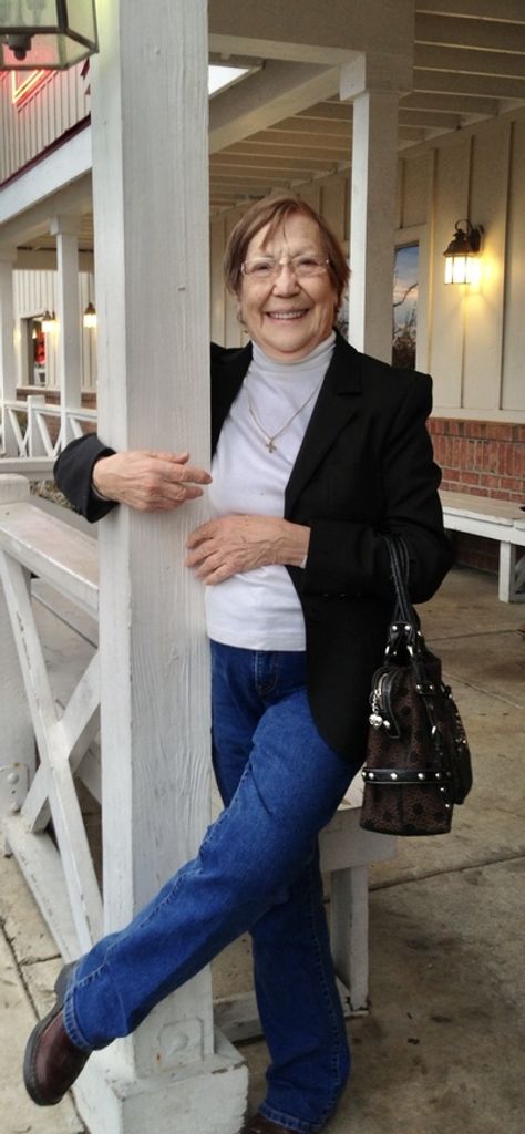 Gladys Louise Jones Profile Photo