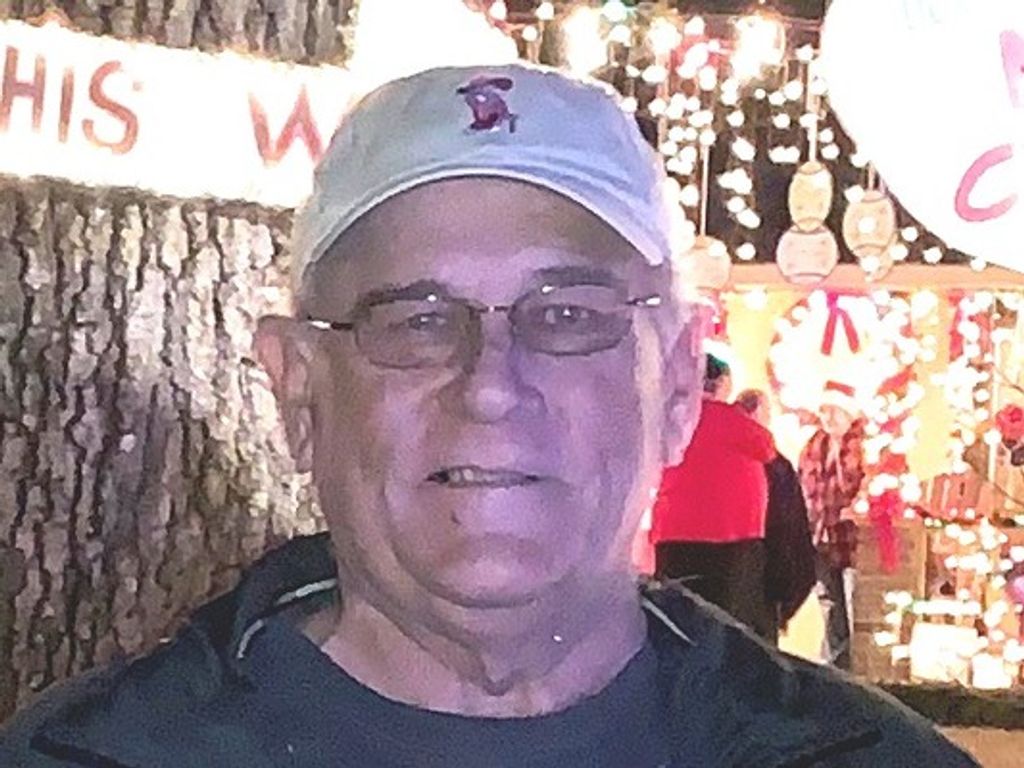 Richard Hayward "Ricky" Williams Profile Photo