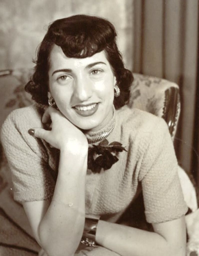 Louise (Paliotto)  Del Bonis