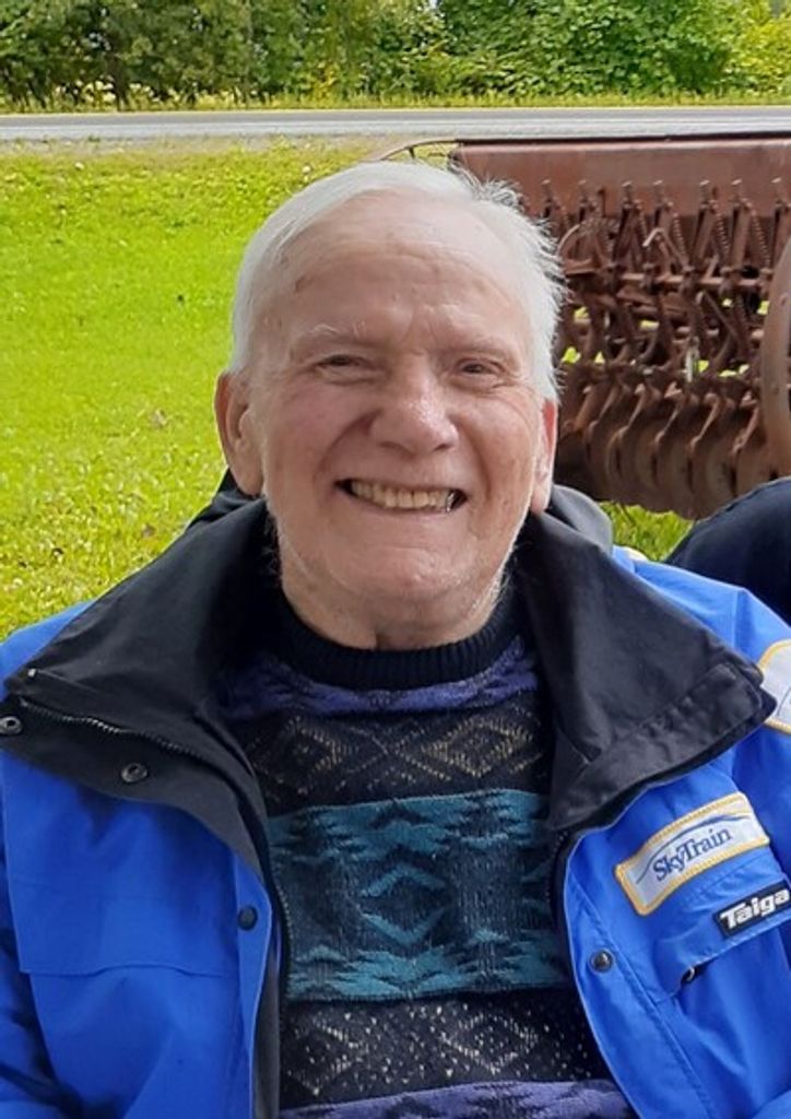 Mahlon Garlough Profile Photo