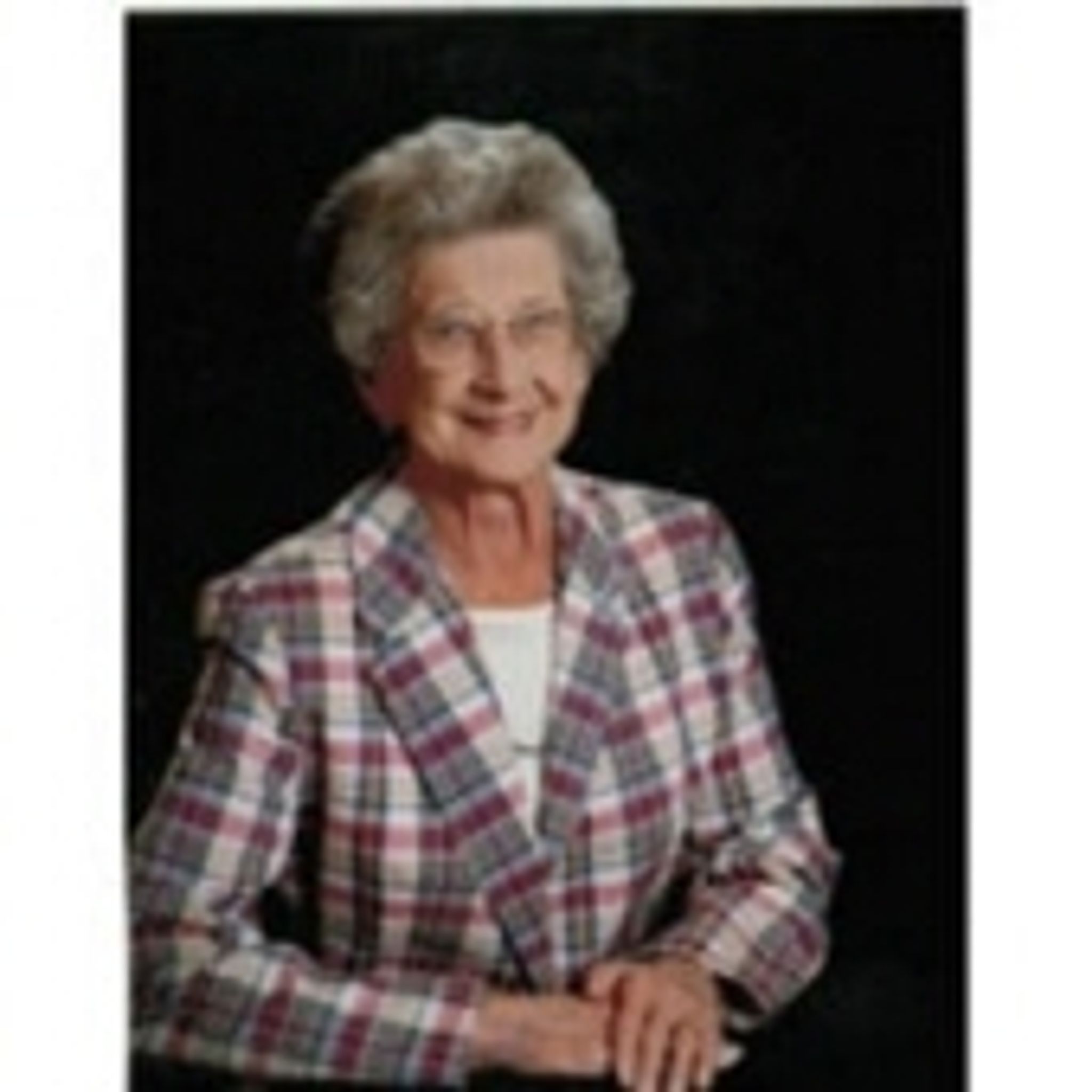 Mardell Lavonne Hille photo gallery image 2 of 2