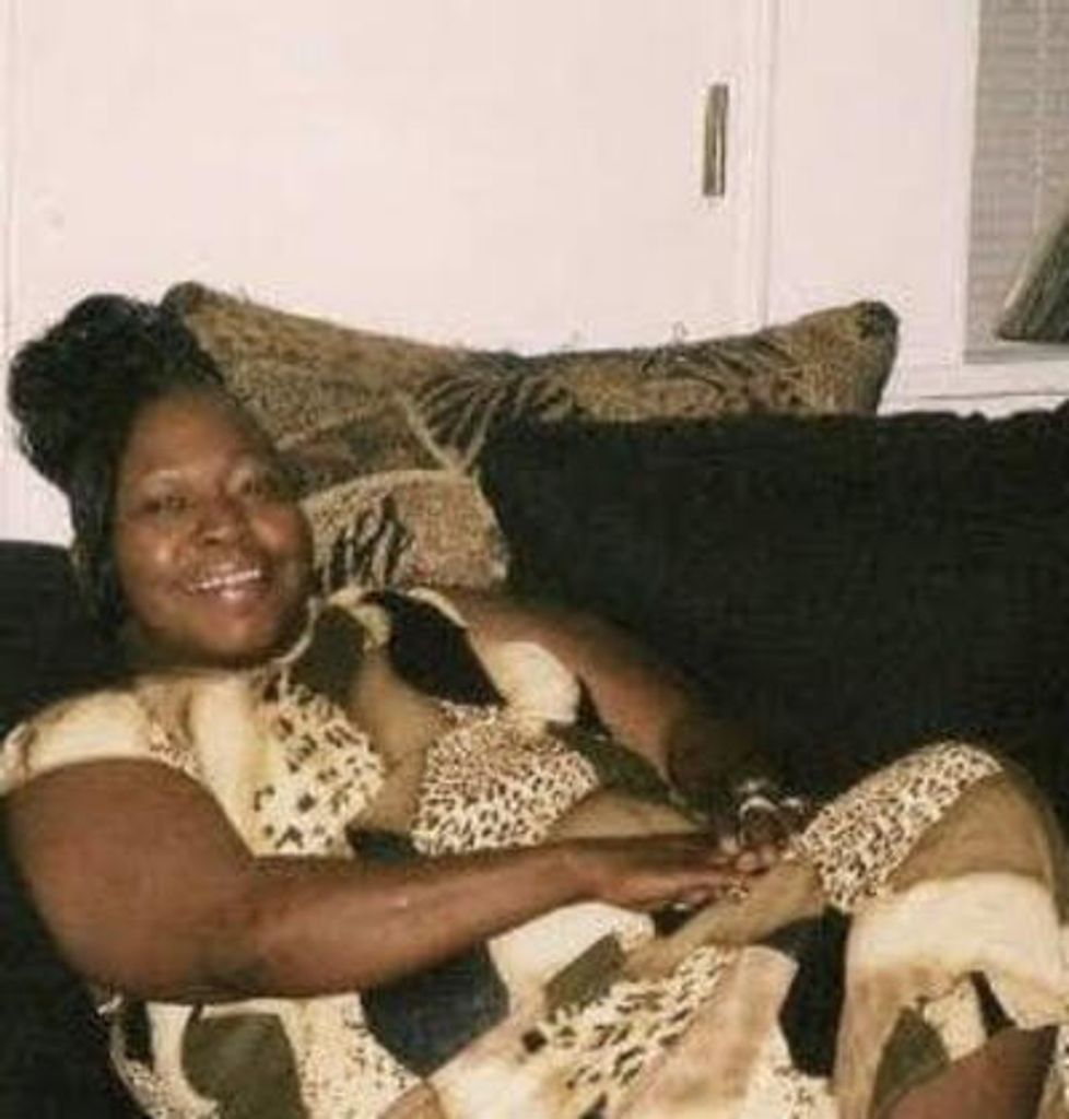 Diane Simmons Profile Photo