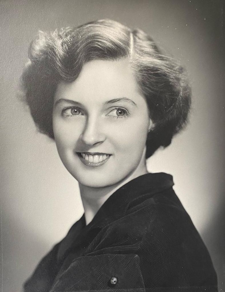 Mavis Eileen Newcombe Profile Photo