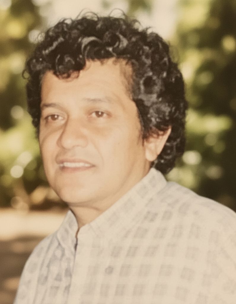 Enrique Gonzales Profile Photo