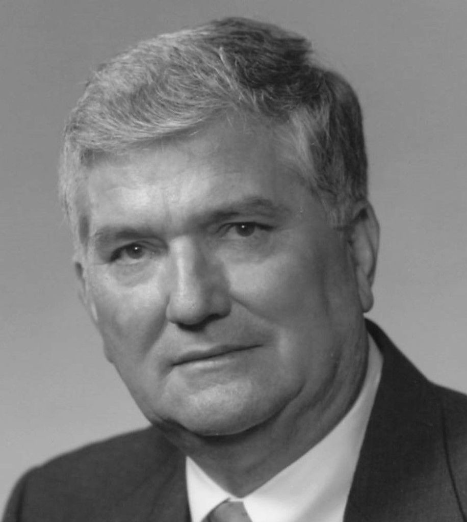 Donald Tomlinson