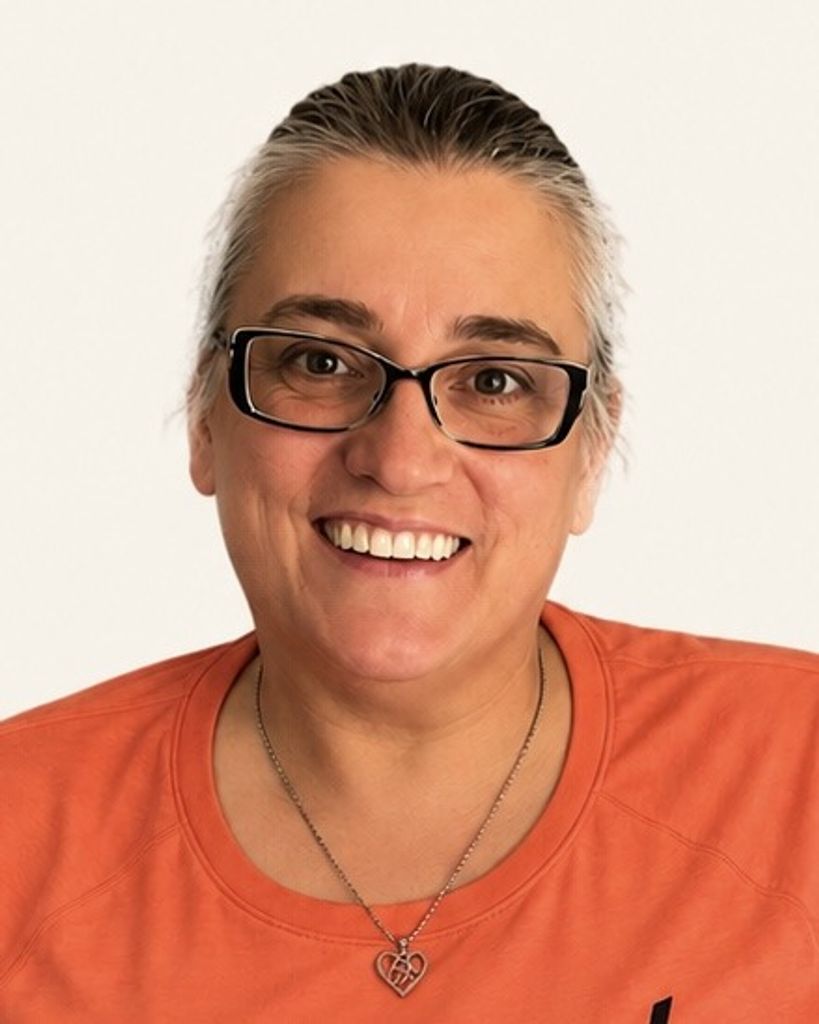 Paula DeSouza Profile Photo