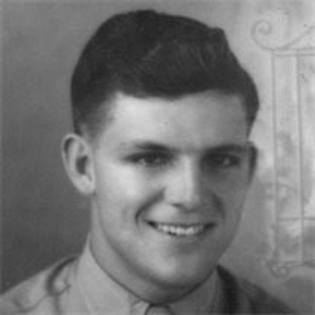 Robert Mason Profile Photo