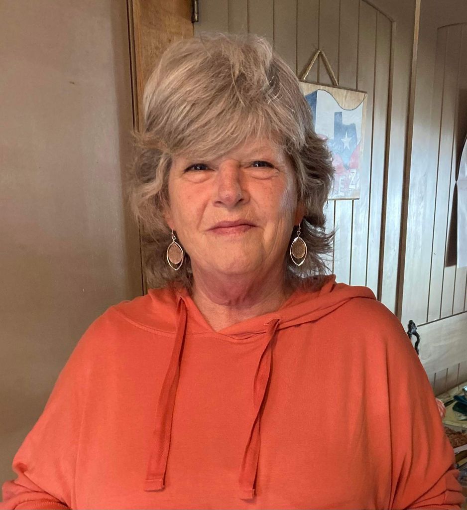 Leigh Ann Underwood Profile Photo