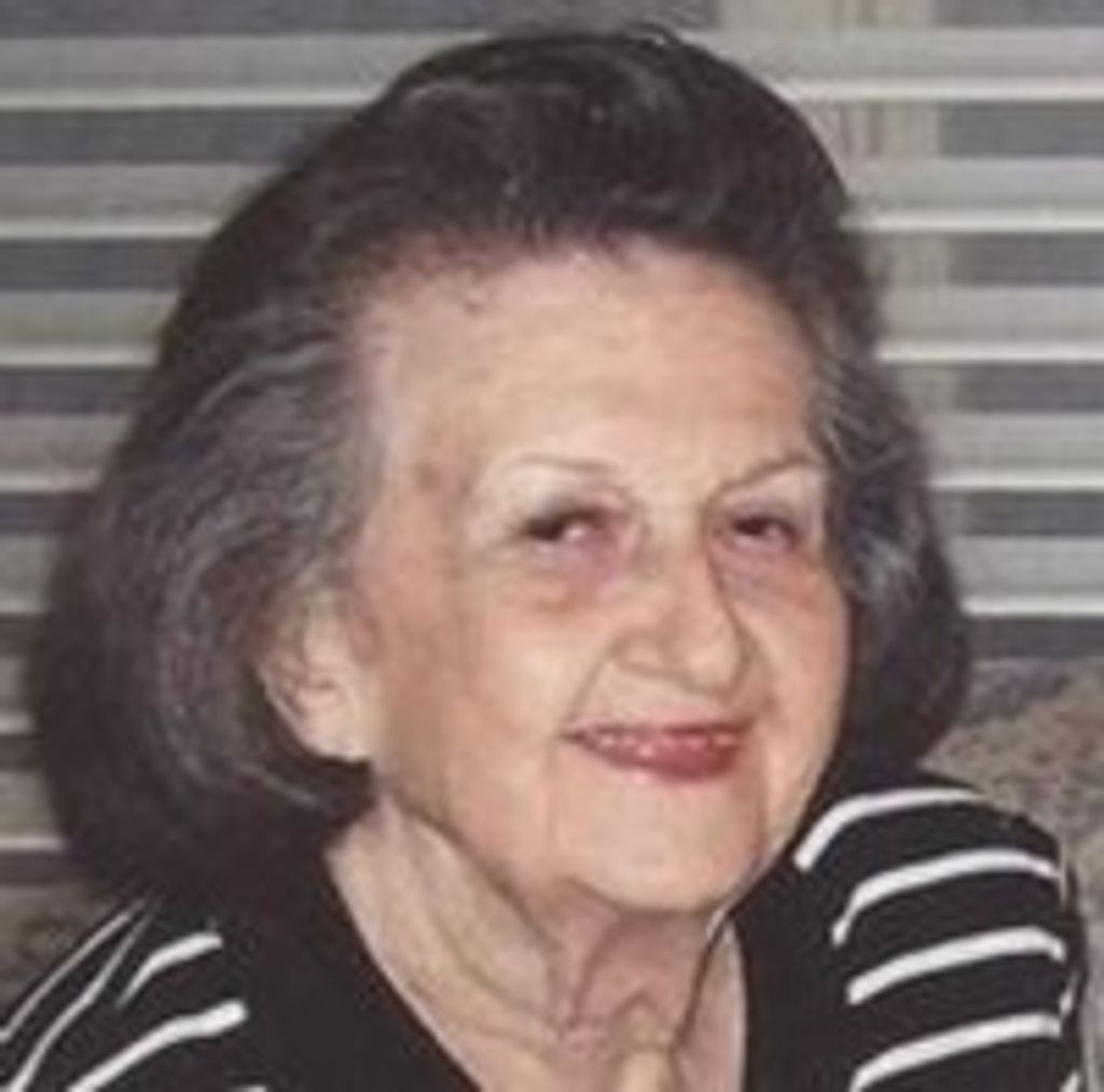 Loalee Chachere Gratehouse
