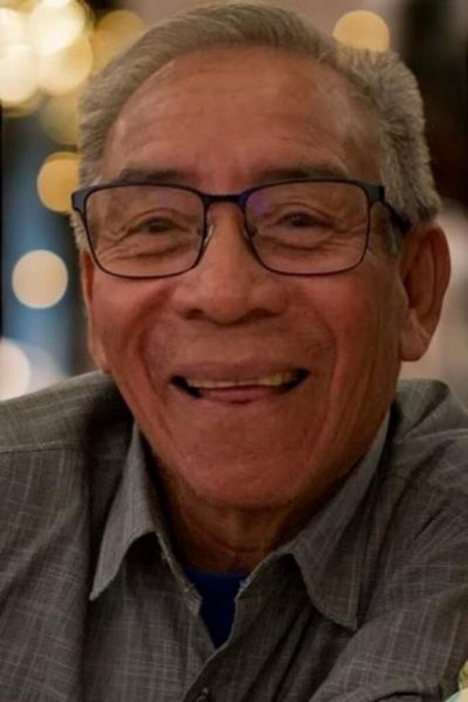 Carlos Flores-Fabian Sr. Profile Photo