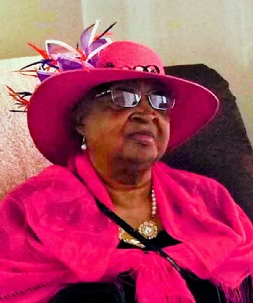 Katie Mckay Carpenter Profile Photo