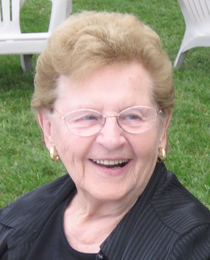 Stephanie Maryann Brys