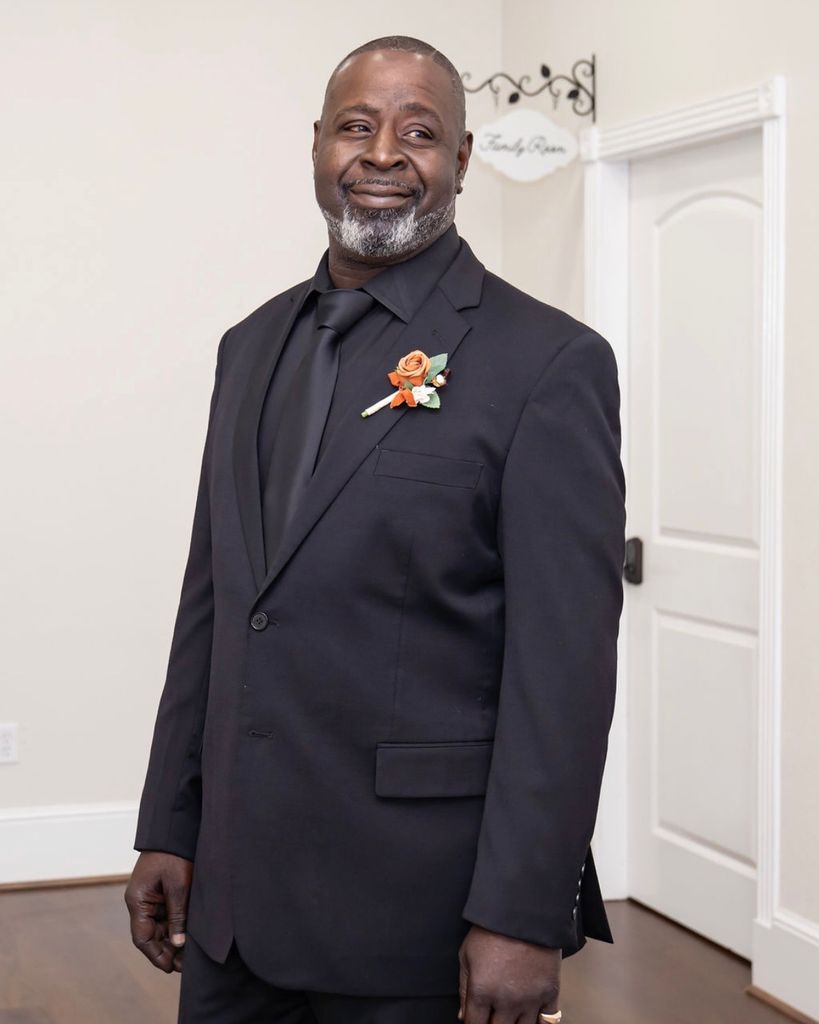 Sean Eric Johnson Profile Photo