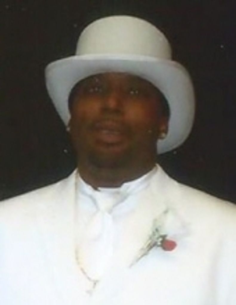 Noah  Orlando Shelton