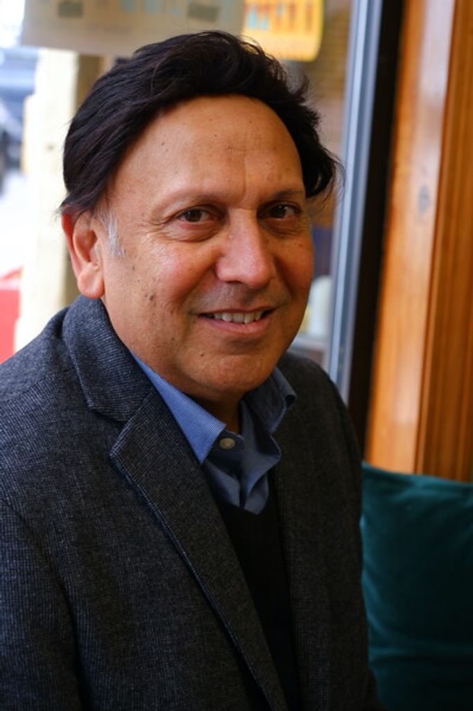 Manish Patwari Profile Photo
