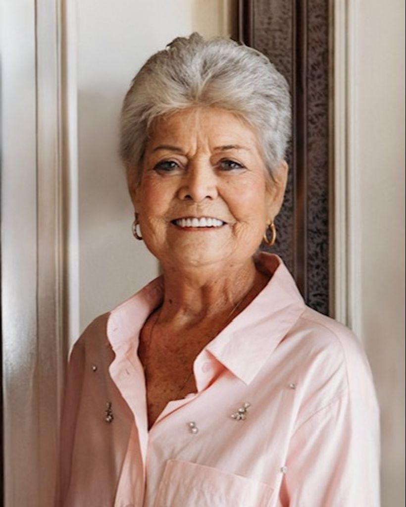 Charlotte St. Pierre Lee Profile Photo