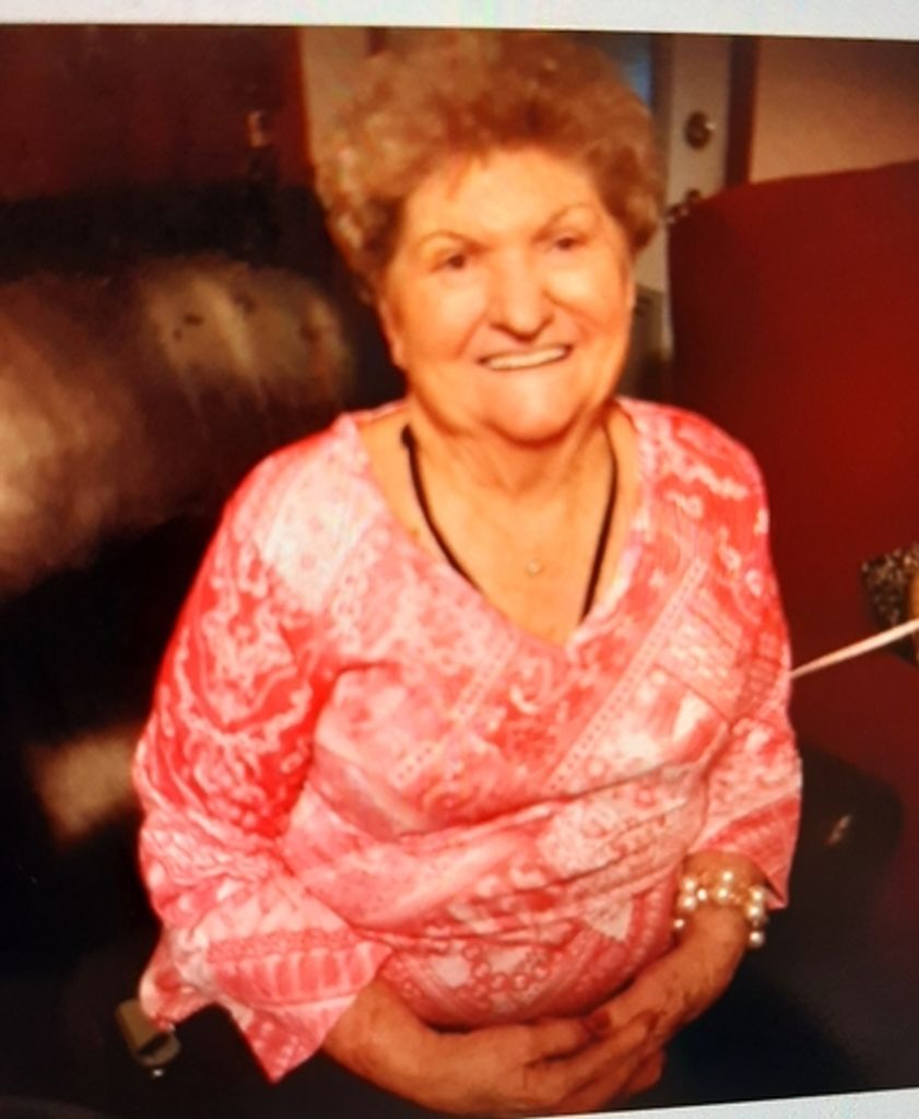 Bennie Rue Stringer Magee Profile Photo