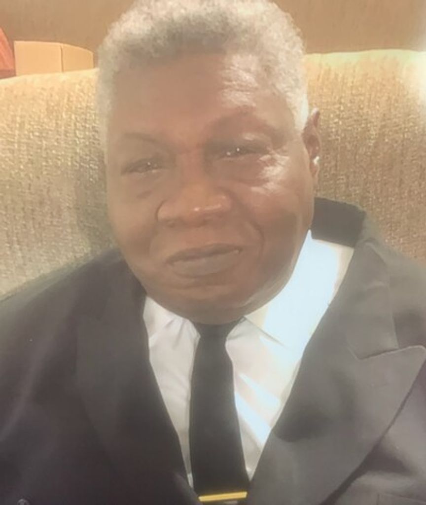 Isaac David Andrews Profile Photo