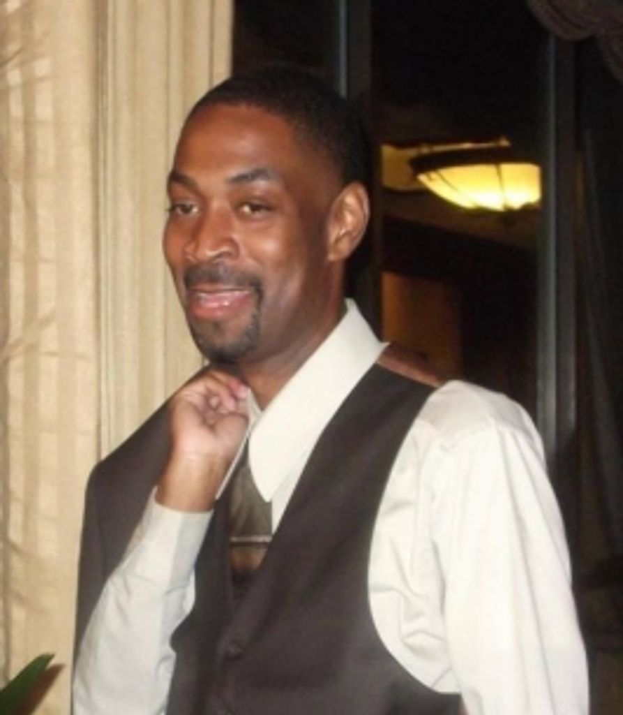 Darrin  Davis