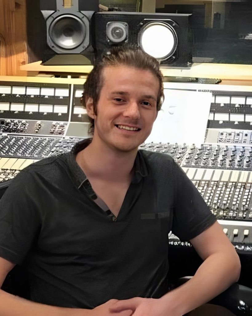 Chase Christian Samuel Van Leeuwen