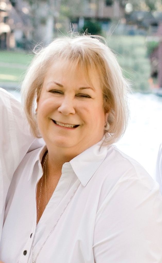 Lanette Mueller Gips