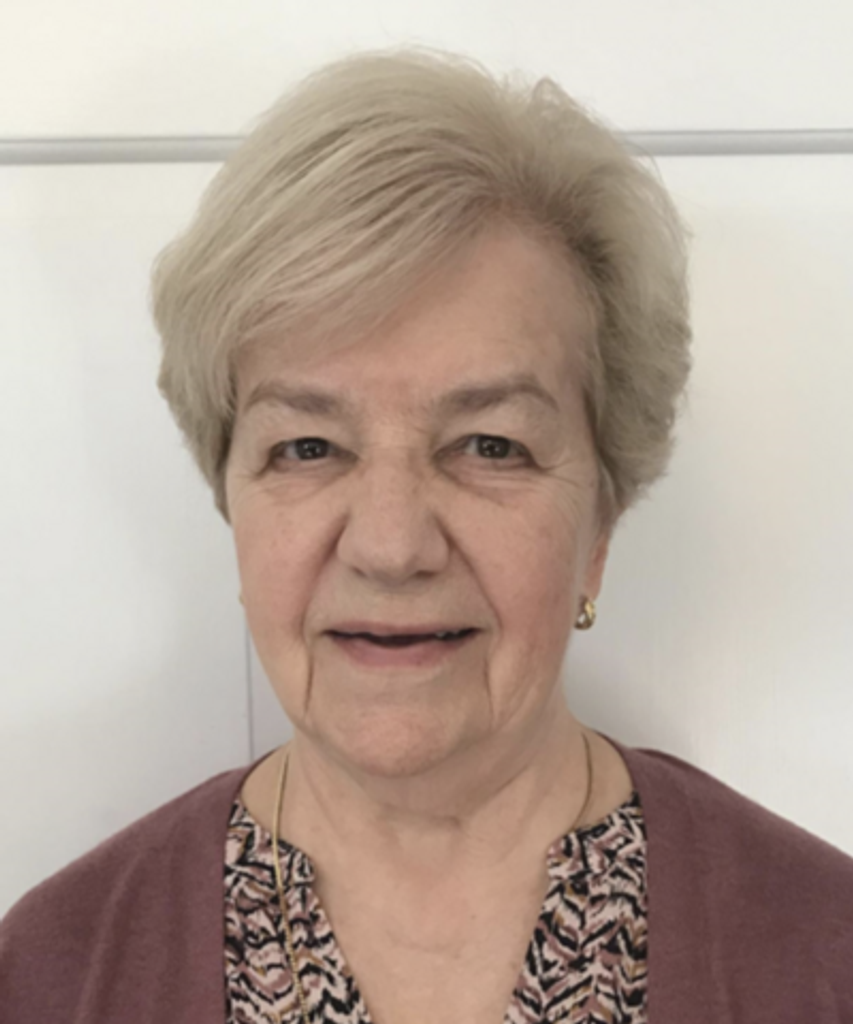 Esther York Profile Photo