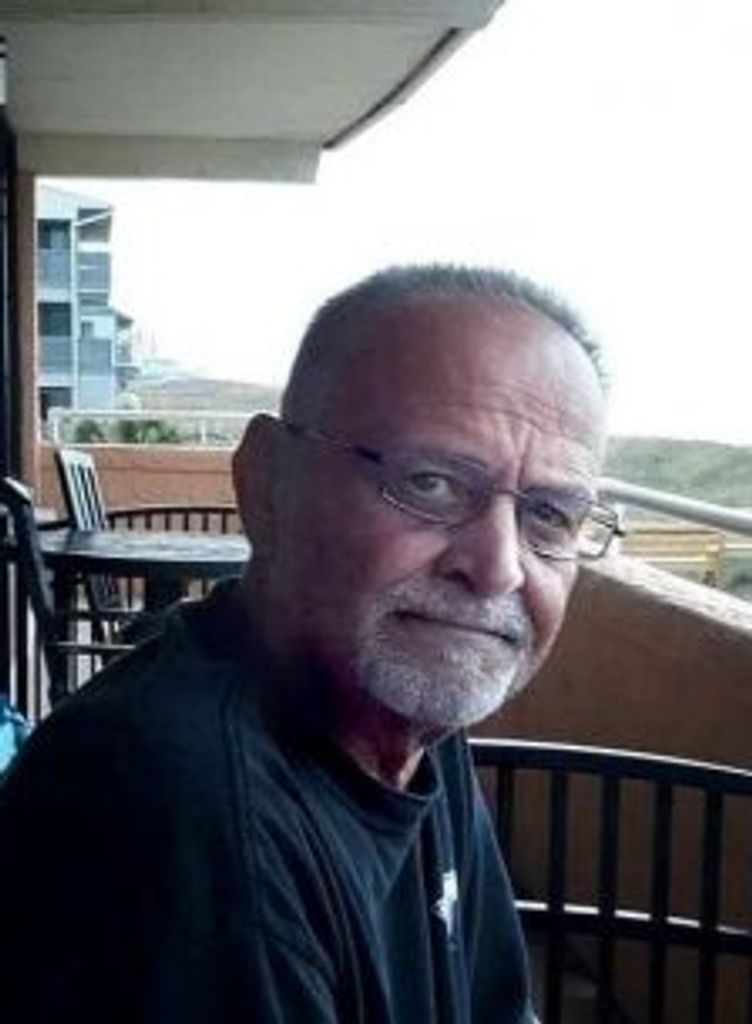Robert Paul Moore Profile Photo
