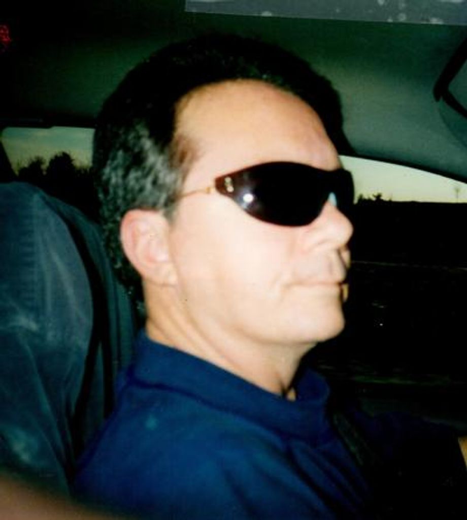 Kirk Kingsley Schneider