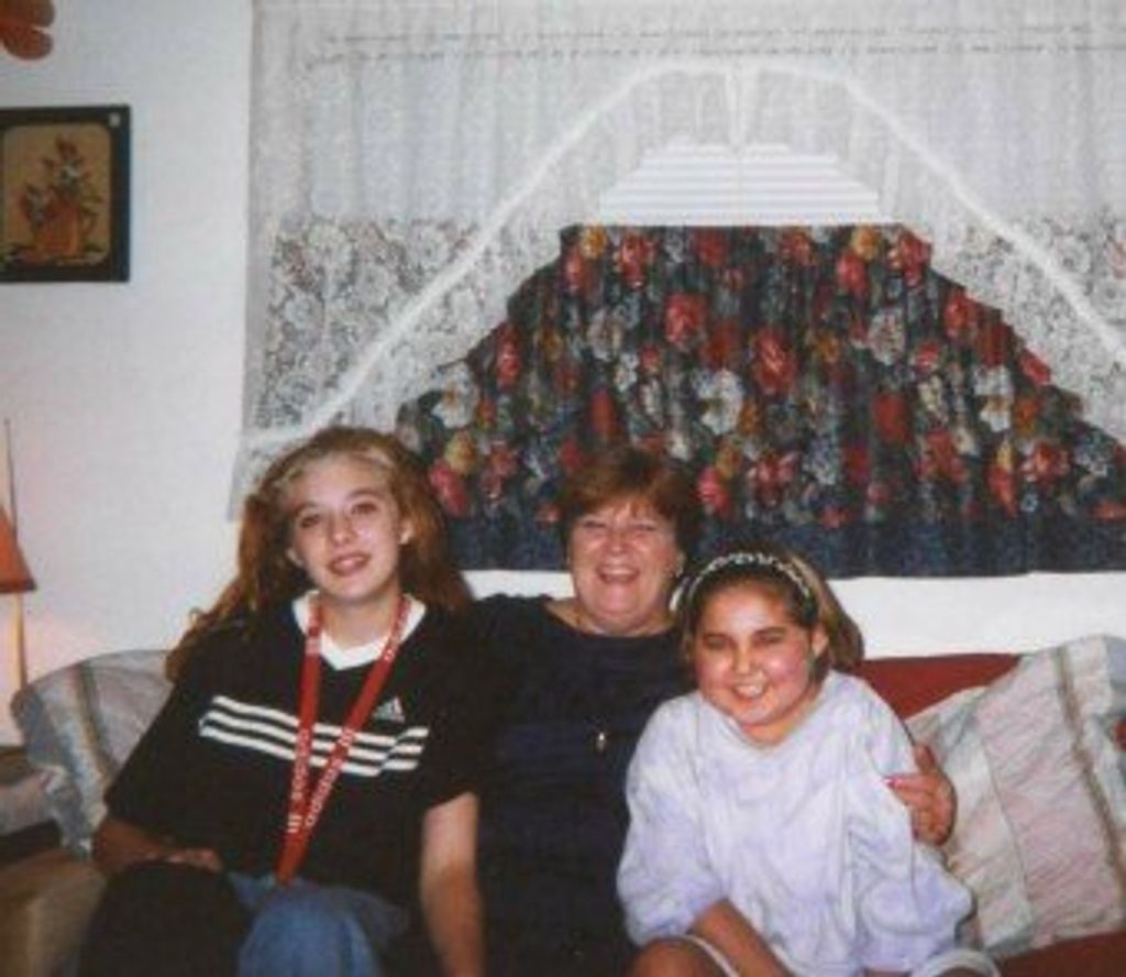 Linda Lee Reynolds